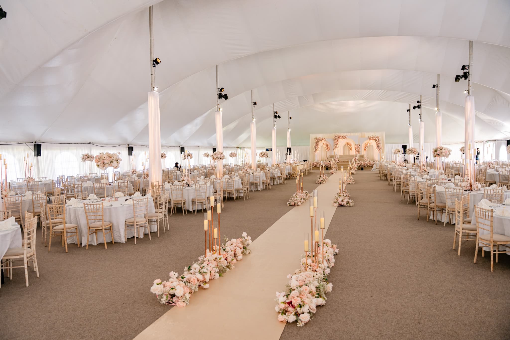 The Mega Marquee, high ceilings and neutral interiors for up to 1,000 guests